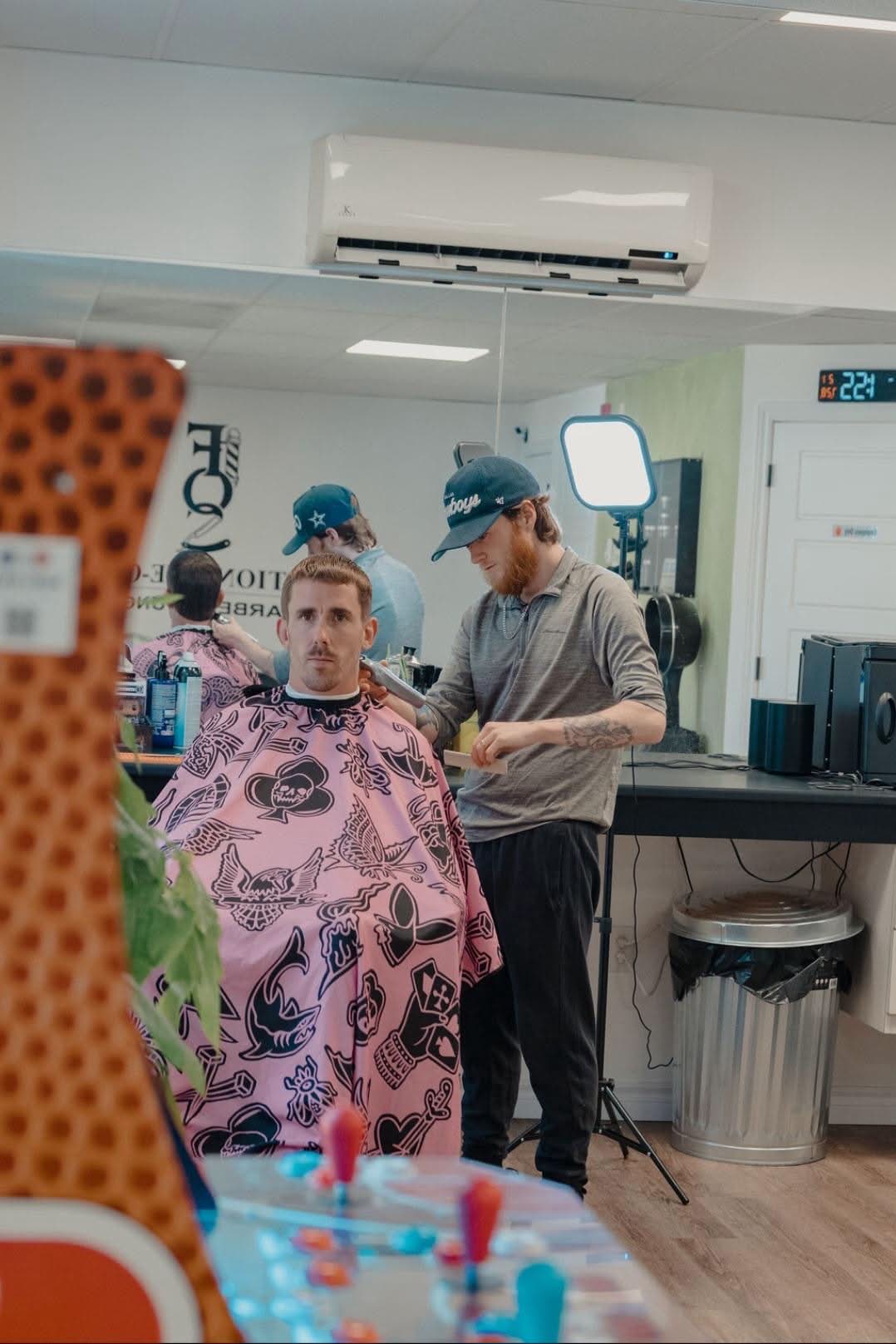 A cut in progress, seen in the mirror
